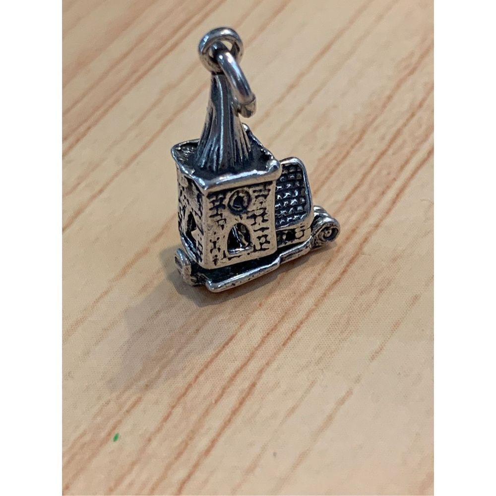 .925 Church Moveable Sterling Silver Jewelry Charm